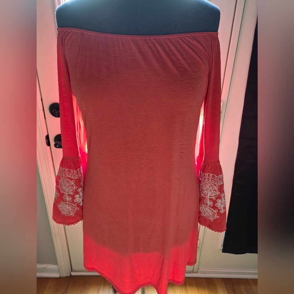 2b Together Coral Dress with Embroidered Detail Small Boho